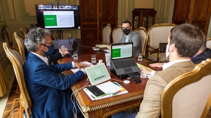As propostas encaminhadas por Leite atendem ao que aponta o relatório final da Comissão Finanças da Assembleia - Foto: Gustavo Mansur / Palácio Piratini