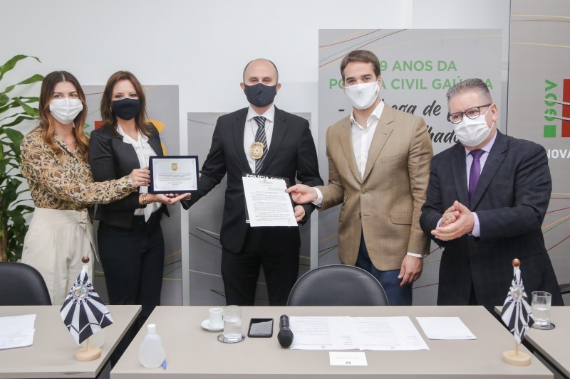 No total, 44 profissionais receberam Portarias de Louvor por atuarem na investigação do resgate da médica Tamires. - Foto: Felipe Dalla Valle
