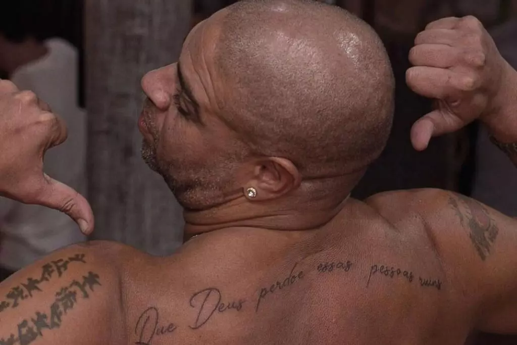 Reprodução/Instagram/@adrianoimperador