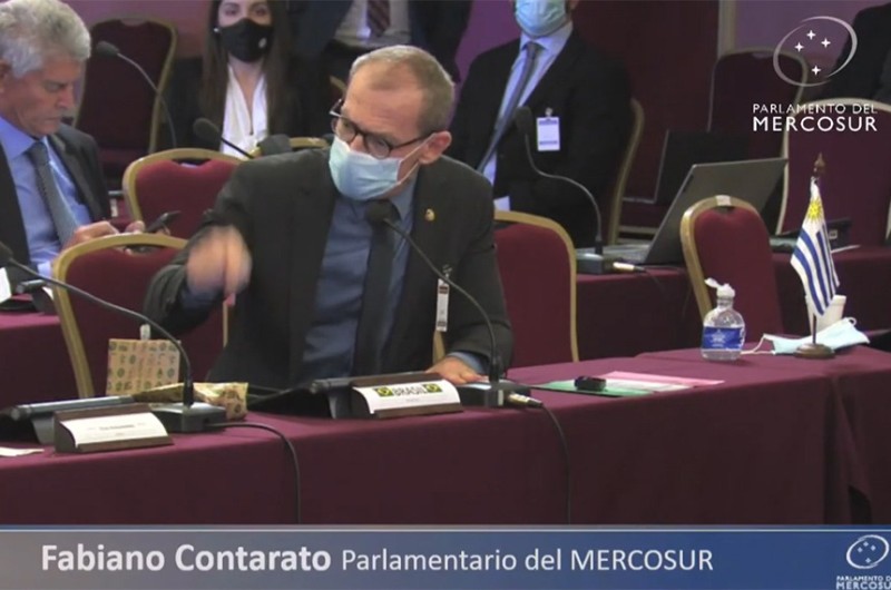 O senador Fabiano Contarato (PT-ES) criticou o uso político da justiça - Agência Senado