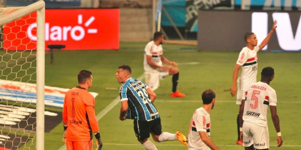 Diego Souza fez o único gol da partida na Arena | Foto: Mauro Schaefer