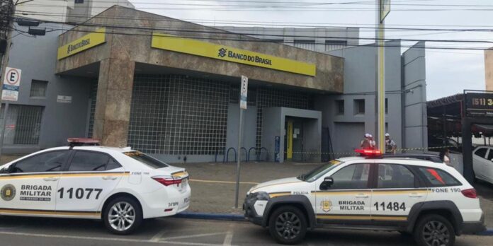 Policiais militares do 24º BPM isolaram o local e realizaram buscas. Foto: Brigada Militar/Correio do Povo