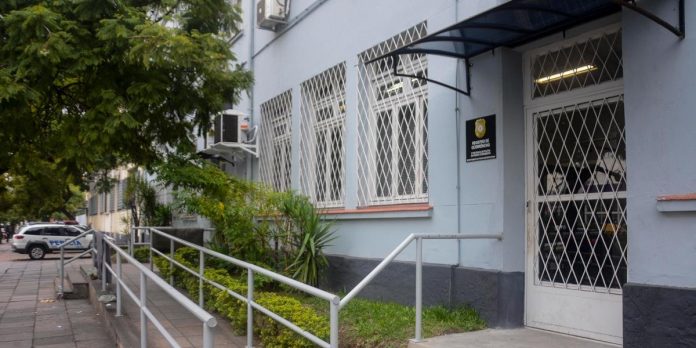 Localizada no Palácio da Polícia, a 2ª DPPA possui entrada exclusiva para registro de ocorrências da população | Foto: Guilherme Almeida / CP