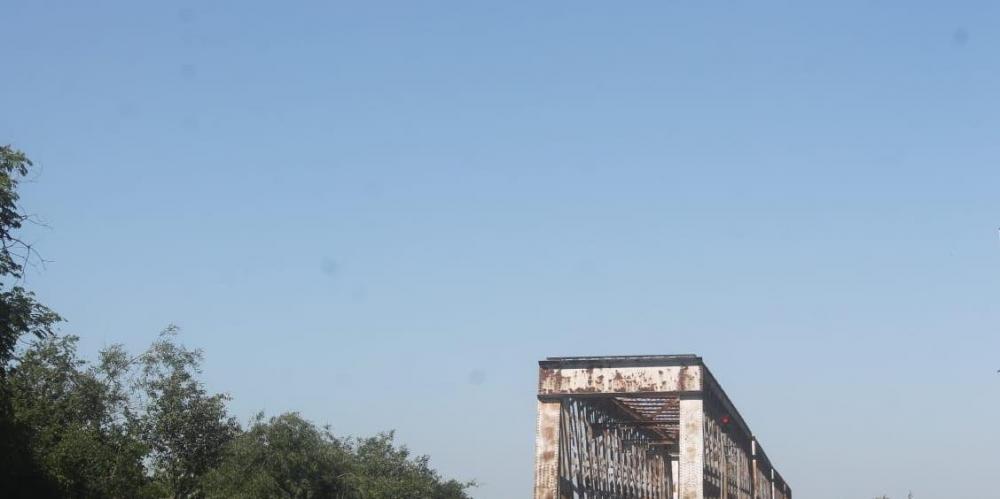 As interrupções e restrições são necessárias para a execução das obras de reforço das fundações de dois pilares presentes na margem esquerda do rio Ibicuí | Foto: Jairo de Souza / Divulgação / CP