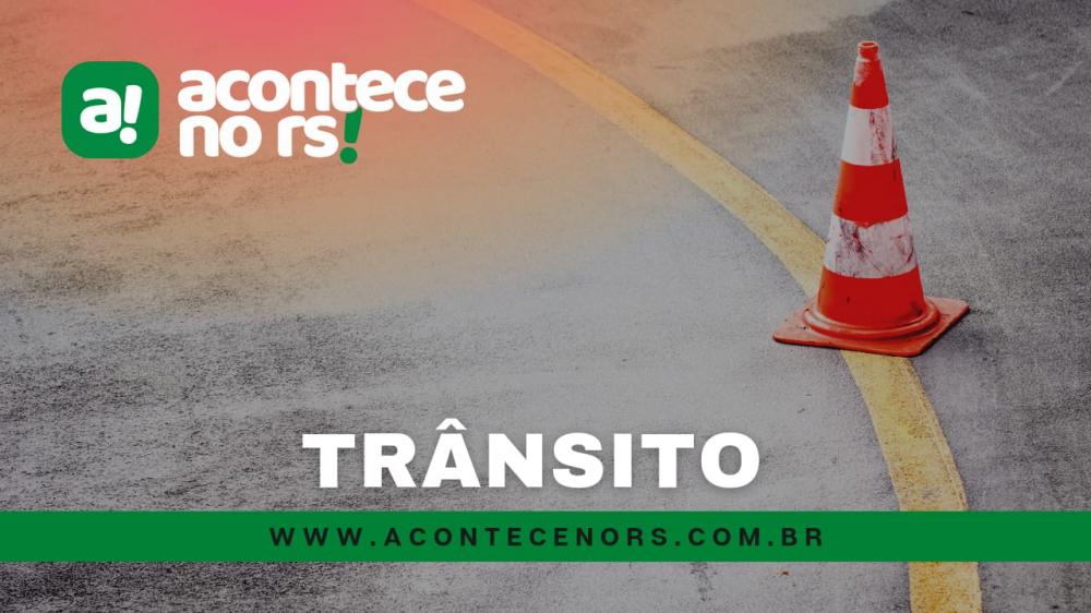 Homem que empurrava moto é atropelado na ERS 118, em Gravataí