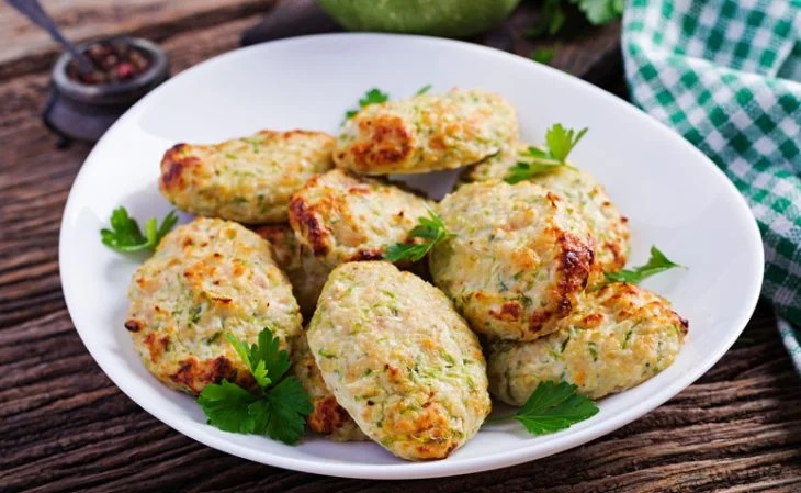 Receita de bolinho de arroz tradicional