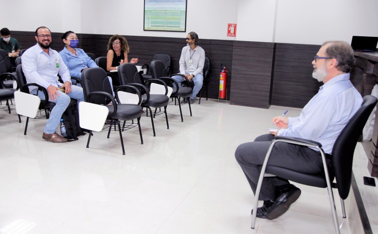 Reunião foi conduzida pelo procurador da República Álvaro Manzano - Foto: Marcel de Paula/Governo do Tocantins