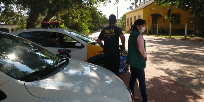 Sem alterações no decreto no final de semana, a Força-Tarefa de Fiscalização ampliou ações e preveniu aglomerações no final de semana em espaços públicos | Foto: PMSL/Divulgação/CP
