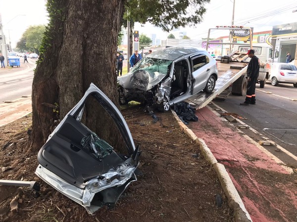 Vítimas de acidente em Passo Fundo tinham entre 21 e 27 anos — Foto: Fábio Eberhardt/RBS TV