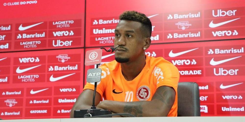 Edenilson pregou um acordo entre todos do departamento de futebol para corrigir erros e focar na vaga pela Libertadores | Foto: Ricardo Duarte / Inter / Divulgação / CP