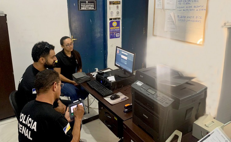 Cidadania e Justiça inicia instalação de equipamentos nas unidades penais para coleta biométrica e emissão de documentos de pessoas privadas de liberdade - Foto: Governo do Tocantins
