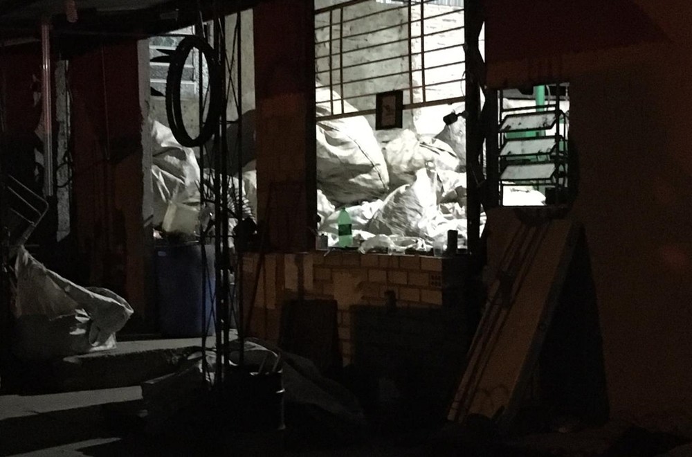 Sargento da reserva é morto a tiros em um estabelecimento de reciclagem em Novo Hamburgo — Foto: Samuel Vettori/RBS TV