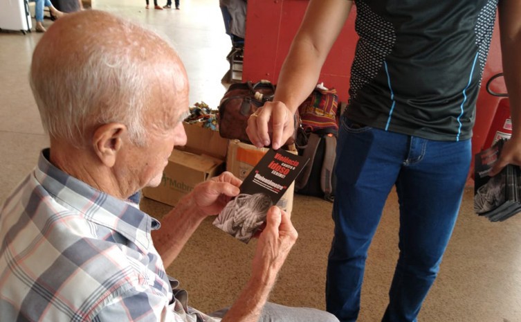 Durante a blitz, foram passadas informações sobre os tipos de violências e os canais de denúncias - Foto: Naab Thalys/Governo do Tocantins