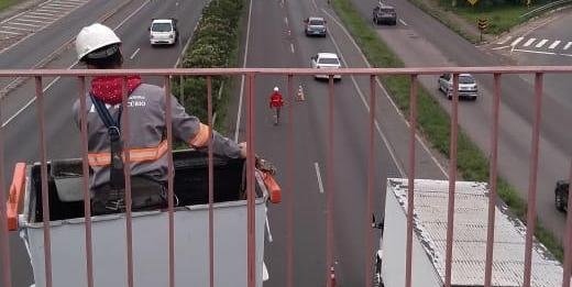 O trânsito ficará liberado, mas a via será sinalizada nos locais onde a equipe trabalhará | Foto: Divulgação / PMSL / CP