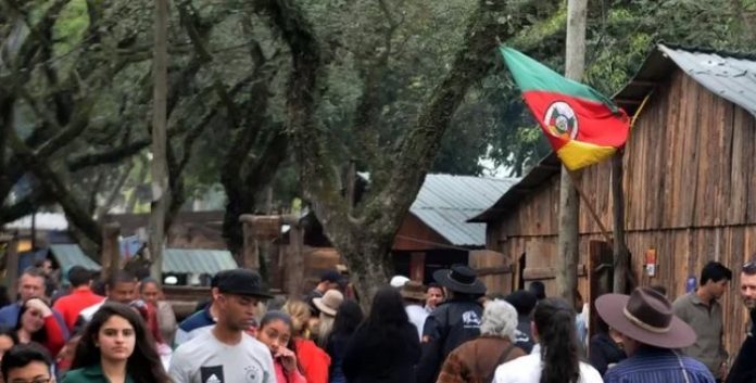 Acampamento Farroupilha retorna em formato presencial neste ano, no Parque Harmonia | Foto: Alina Souza / CP Memória
