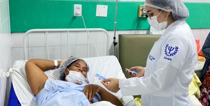 Dia da Gestante é marcado por homenagens no Hospital da Mulher