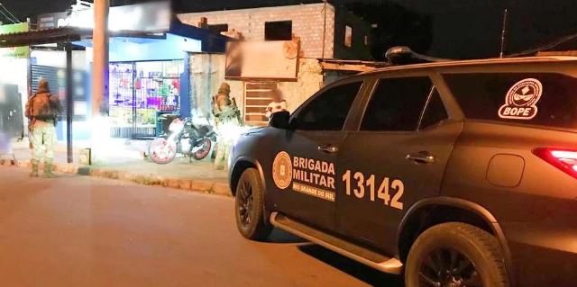 Além de barreiras, abordagens de suspeitos e veículos são efetuadas | Foto: BM / Divulgação / CP