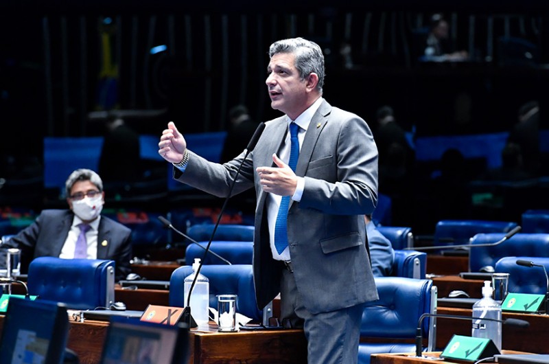 O projeto é de autoria do senador Rogério Carvalho