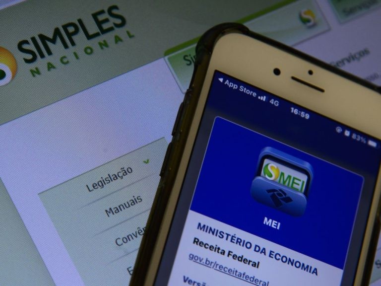 Os maiores benefícios tributários estão no Simples Nacional - (Foto: Marcello Casal Jr/Agência Brasil)