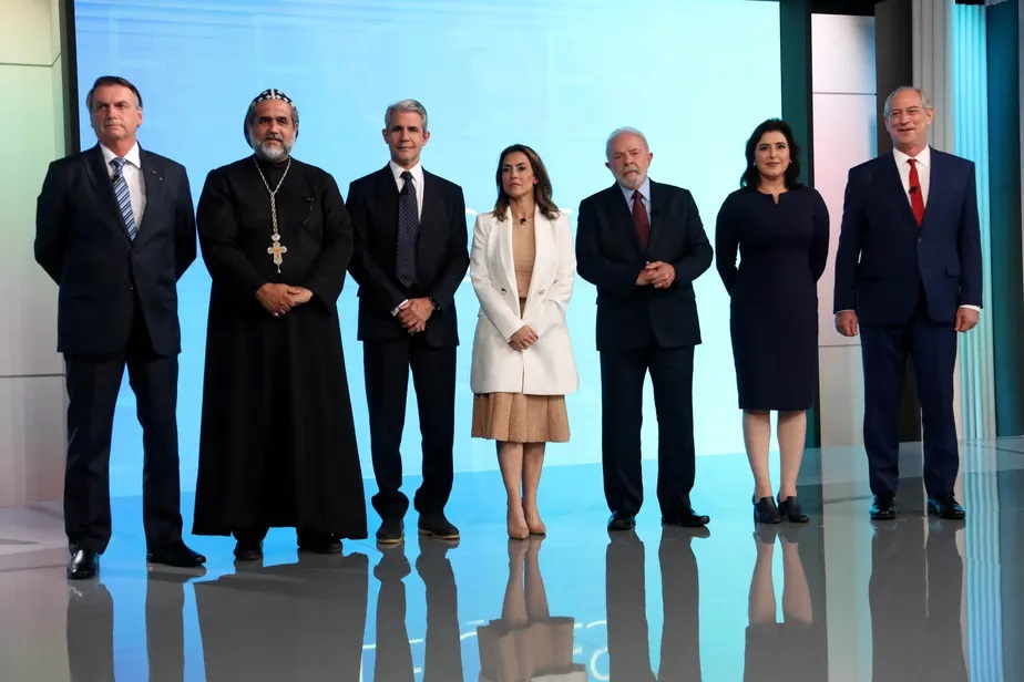 Candidatos à presidência no debate presidencial da TV Globo - Foto: Brenno Carvalho