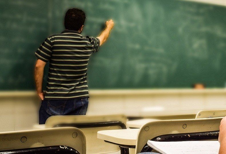Professores e estudantes sentiram o impacto emocional da pandemia - (Foto: Divulgação/Pixabay)