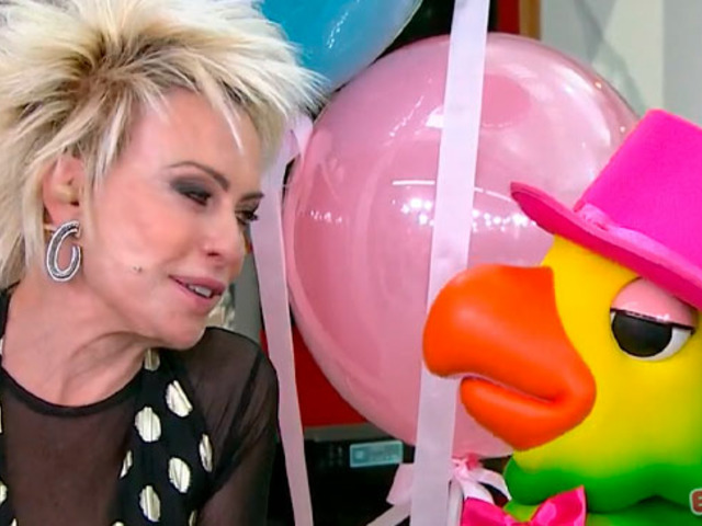 Ana Maria Braga cai no choro ao vivo no 'Mais Você' ao relembrar Louro José - Reprodução/TV Globo