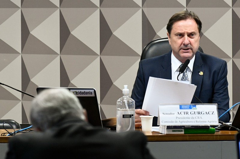 Presidente da CRA, Gurgacz é o relator das emendas, que serão enviadas à Comissão Mista de Orçamento - Geraldo Magela/Agência Senado