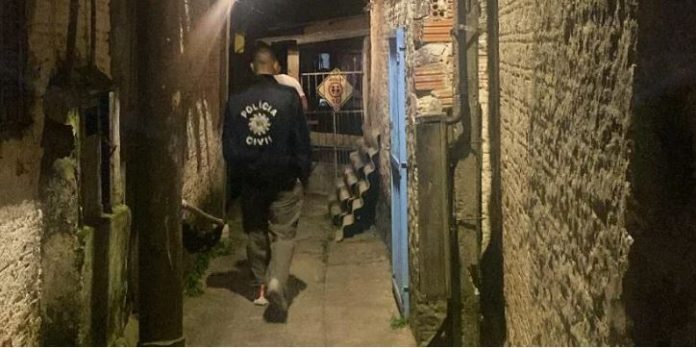 Vítima, de 32 anos, foi morta com dois tiros de pistola calibre nove milímetros | Foto: PC / Especial / CP