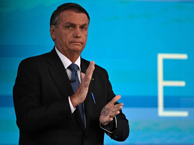 Foto Divulgação / Bolsonaro erra o cargo e diz querer ser reeleito para deputado federal