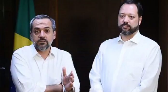 Ministro e presidente do Inep publicaram vídeo no Twitter. Foto: Reprodução