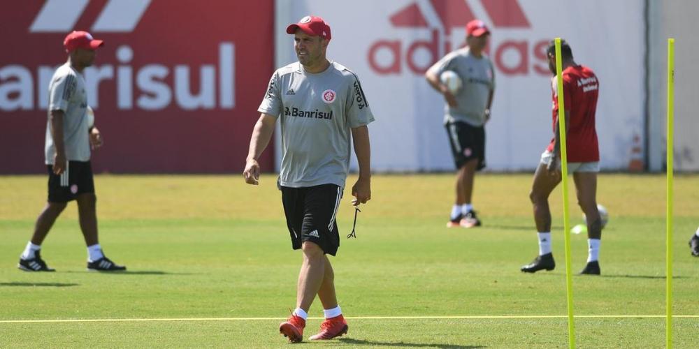 Coudet deverá montar equipes mistas para os primeiros desafios do Inter na temporada | Foto: Ricardo Duarte / Inter / Divulgação / CP