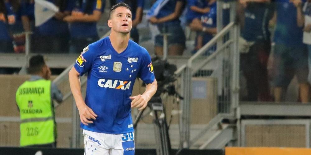 Thiago Neves trabalhou com Renato no Fluminense, mas caiu com o Cruzeiro na temporada passada | Foto: Telmo Ferreira / Estadão Conteúdo / CP