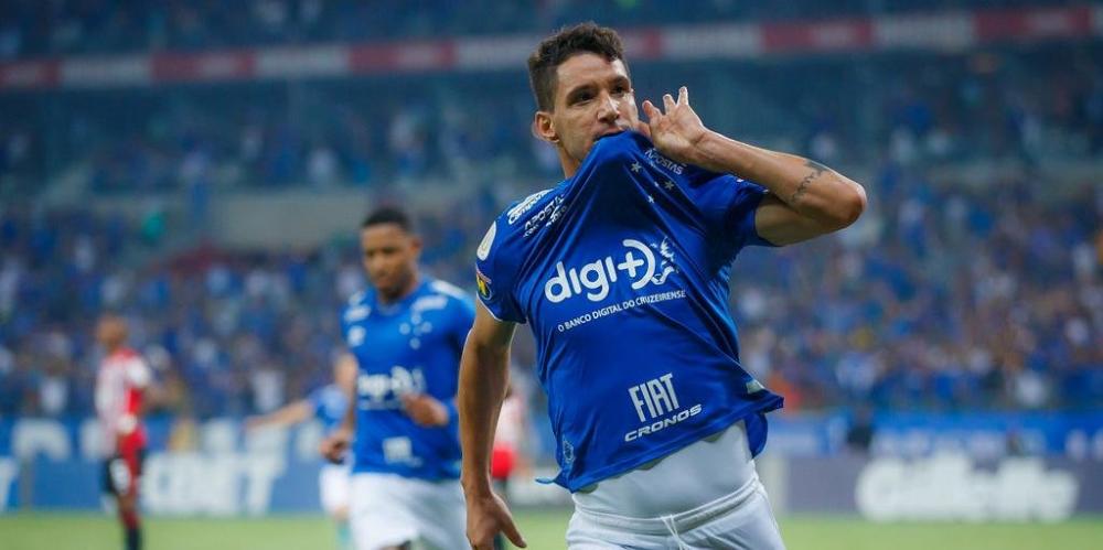 Renato Portaluppi gosta do meia, que ficou livre na manhã desta quarta-feira | Foto: Vinnicius Silva / Cruzeiro / Divulgação / CP