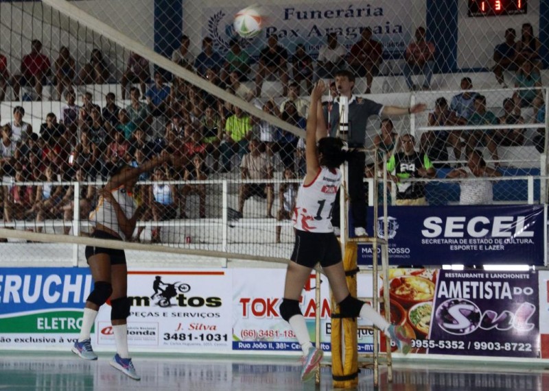Atletas competem em seis modalidades nos jogos estudantis - Foto por: Assessoria