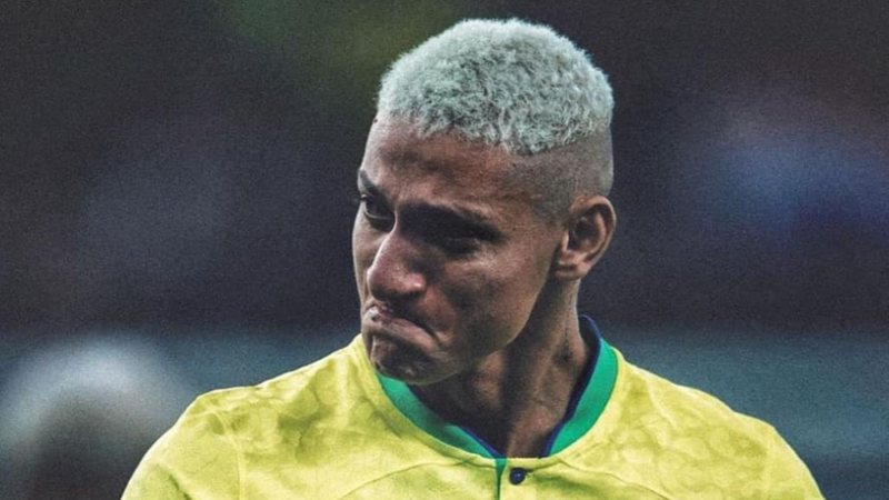 Richarlison quebra o silêncio após eliminação: 