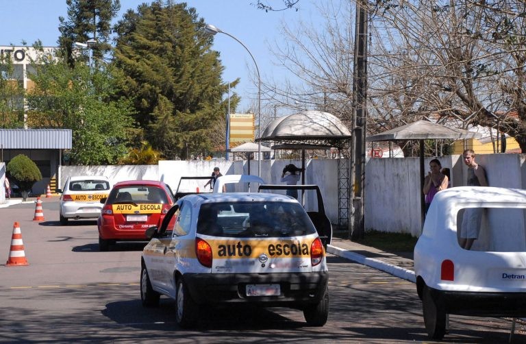 Senatran abriu consulta pública sobre mudanças na formação de condutores - (Foto: Divulgação/Agência de Notícias do Paraná)