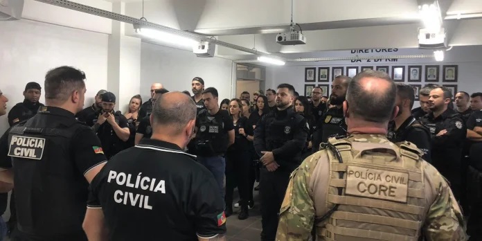 Quadrilha especializada em furto e clonagem de carros de luxo é alvo de ação em cinco cidades do RS | Foto: Polícia Civil / Divulgação / CP