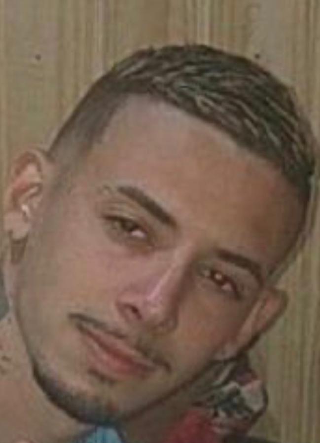 Apontado como autor do homicídio, Matheus Gabriel Müller Merel estava foragido. Foto: Redes Sociais / Reprodução