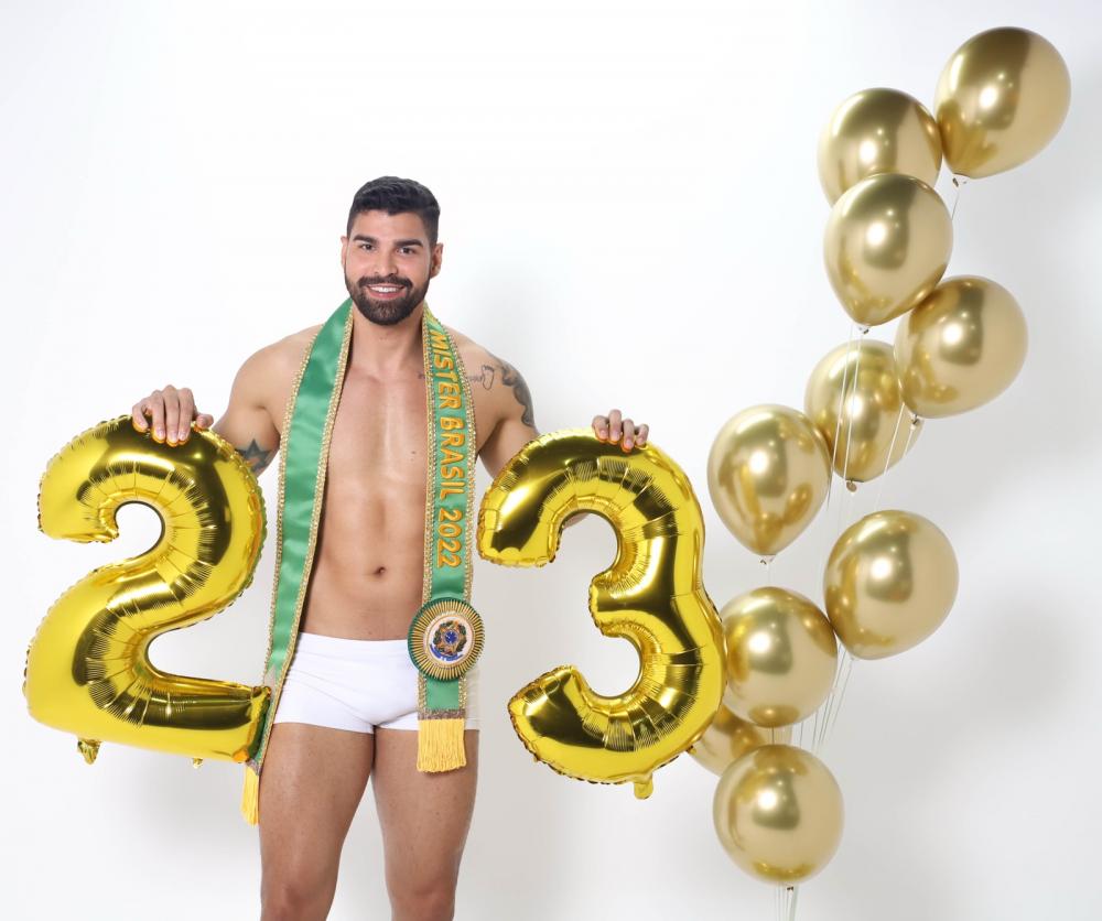 Mister Brasil Paulo Roberto comemora chegada de 2023 Ricardo Souza