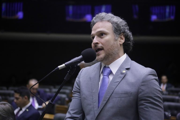 Fred Costa espera que medida evite abusos - (Foto: Paulo Sergio/Câmara dos Deputados)